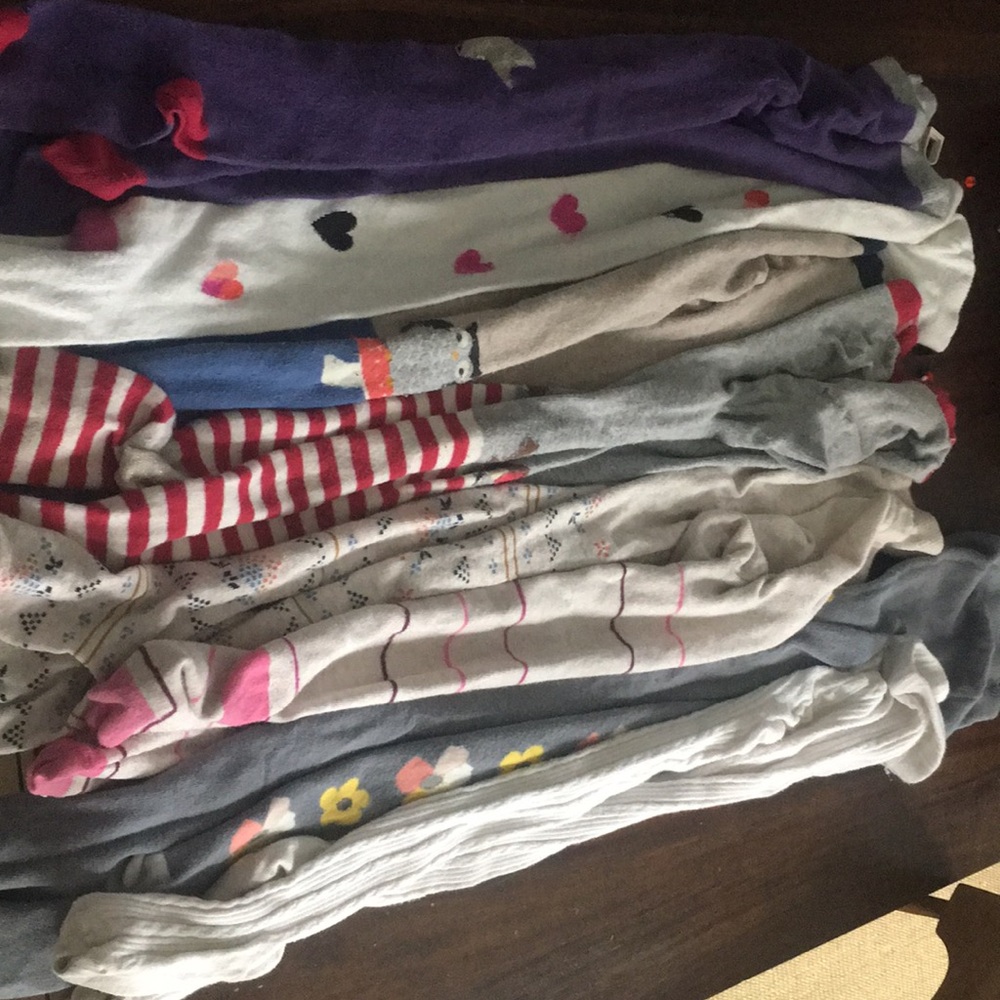 Girls tights size 6-8yrs